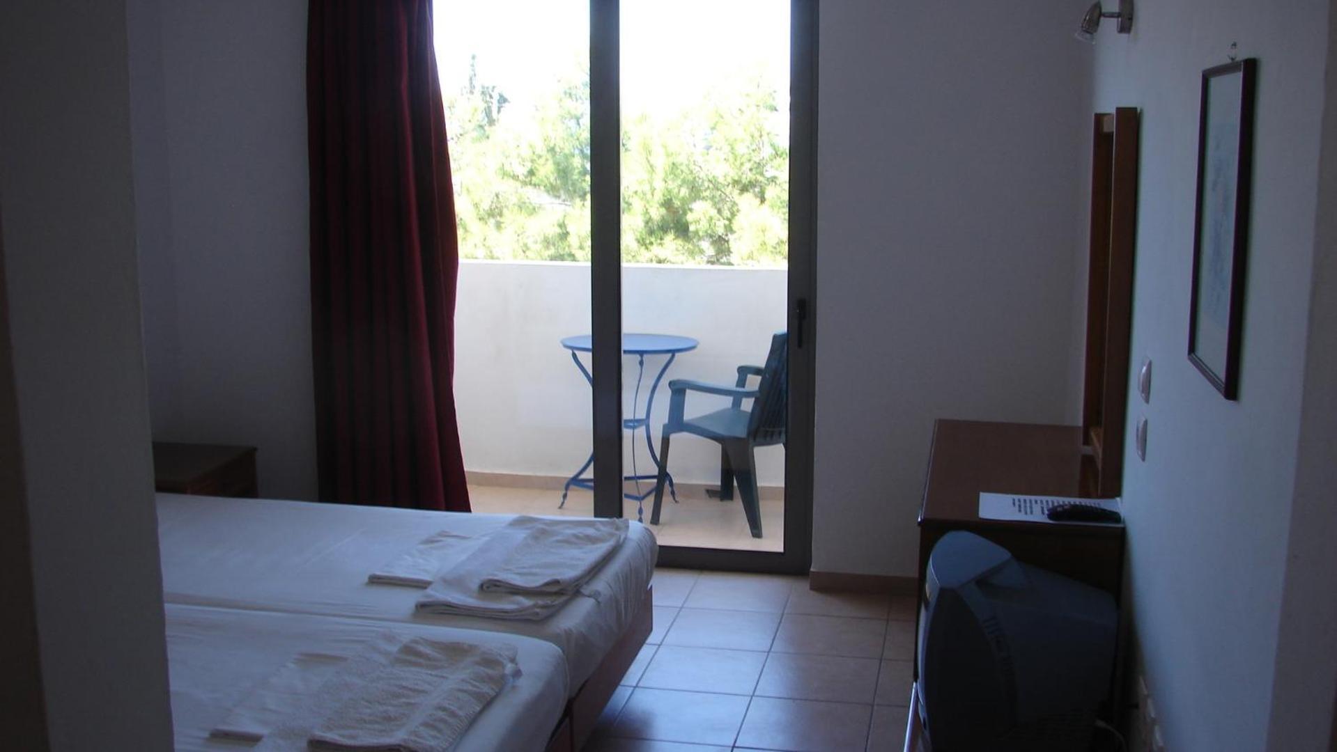 Apostolis Hotel Apartments Πεύκος Εξωτερικό φωτογραφία
