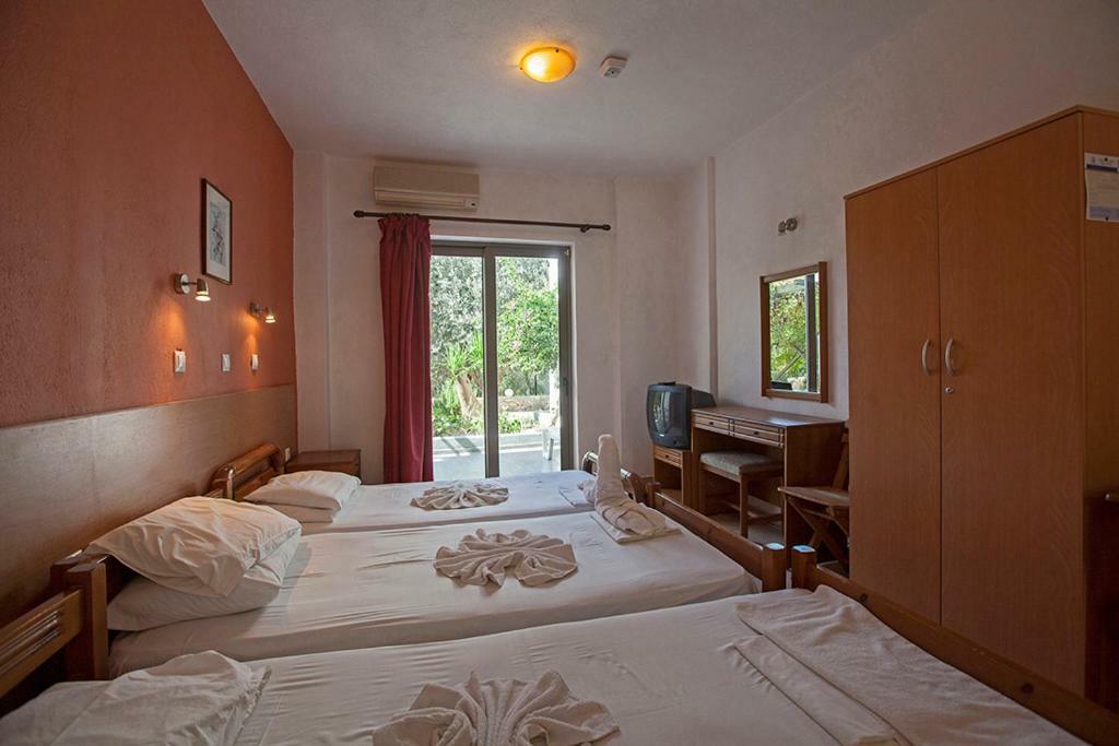 Apostolis Hotel Apartments Πεύκος Εξωτερικό φωτογραφία